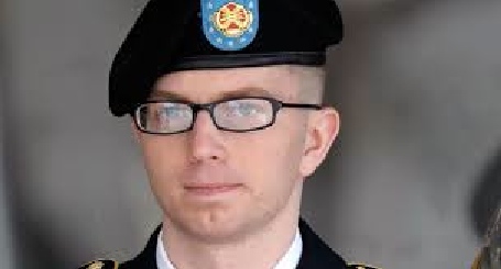 Pvt. Bradley Manning, a hero betrayed by his own commander in chief