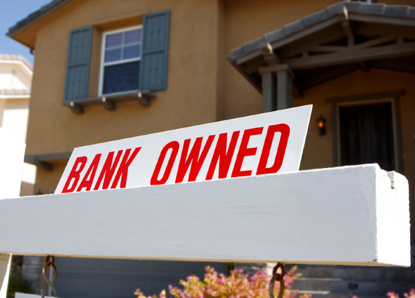 Homes foreclosed upon through fraudulent document should be recovered from criminal banks